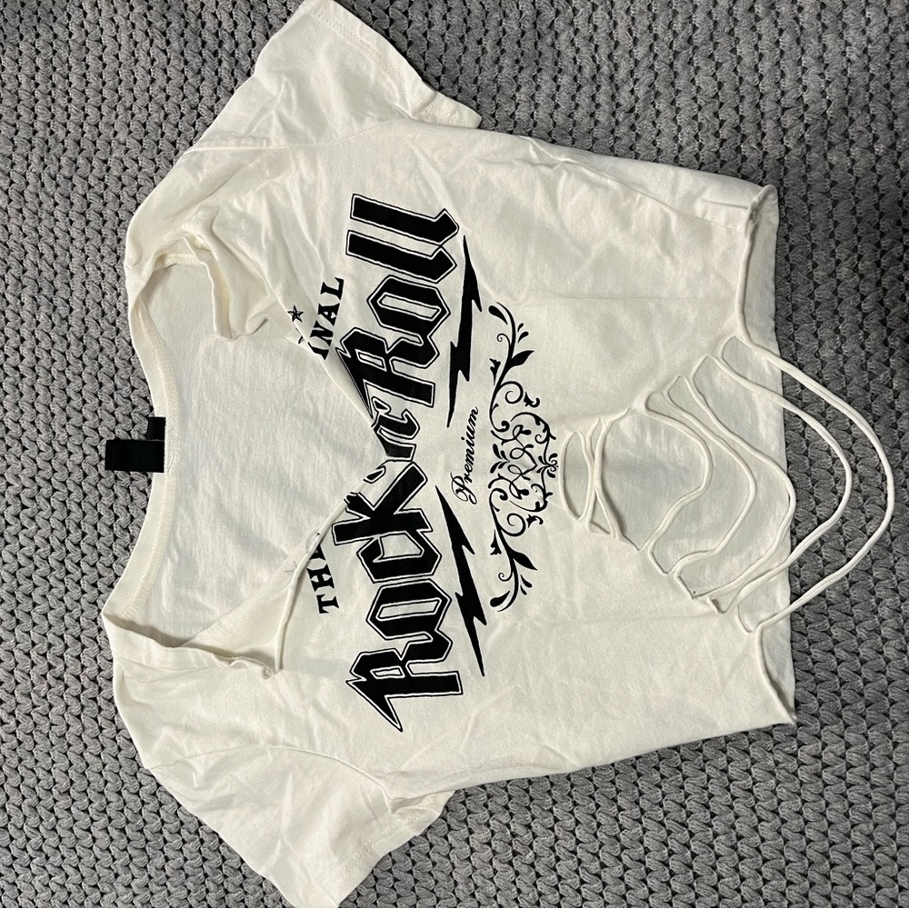 “rock n roll” graphic tee